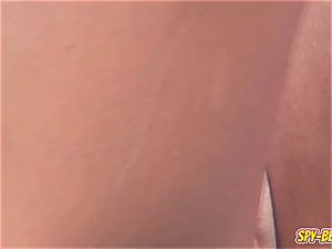 amateur Beach nudist hidden cam - Close Up bald pussy